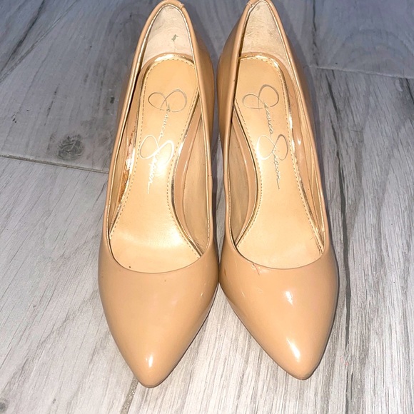Jessica Simpson Patent and leather Tan heels - Picture 1 of 8